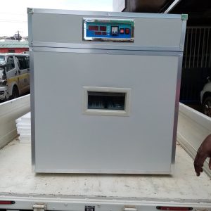 New design 528 Eggs full hatcher full setter automatic incubator
