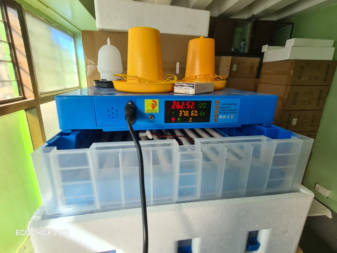 New model imported fully automatic 64 eggs incubator - Image 12