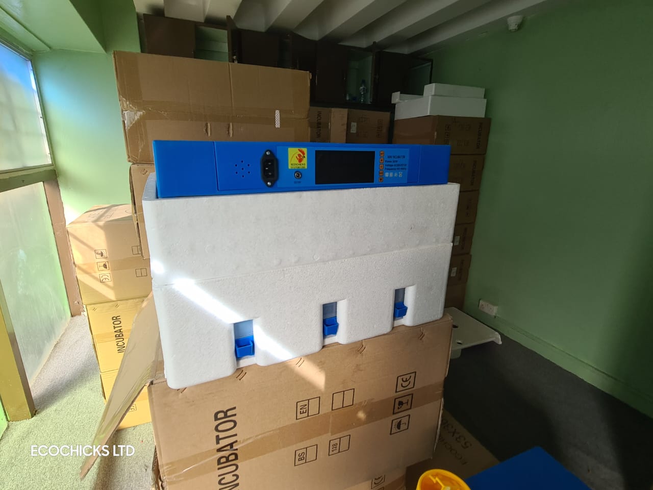 New model imported fully automatic 64 eggs incubator - Image 29