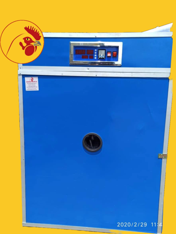 Incubator 528 Eggs 6 Egg Shelves 400 W LED Light Automatic Tilt